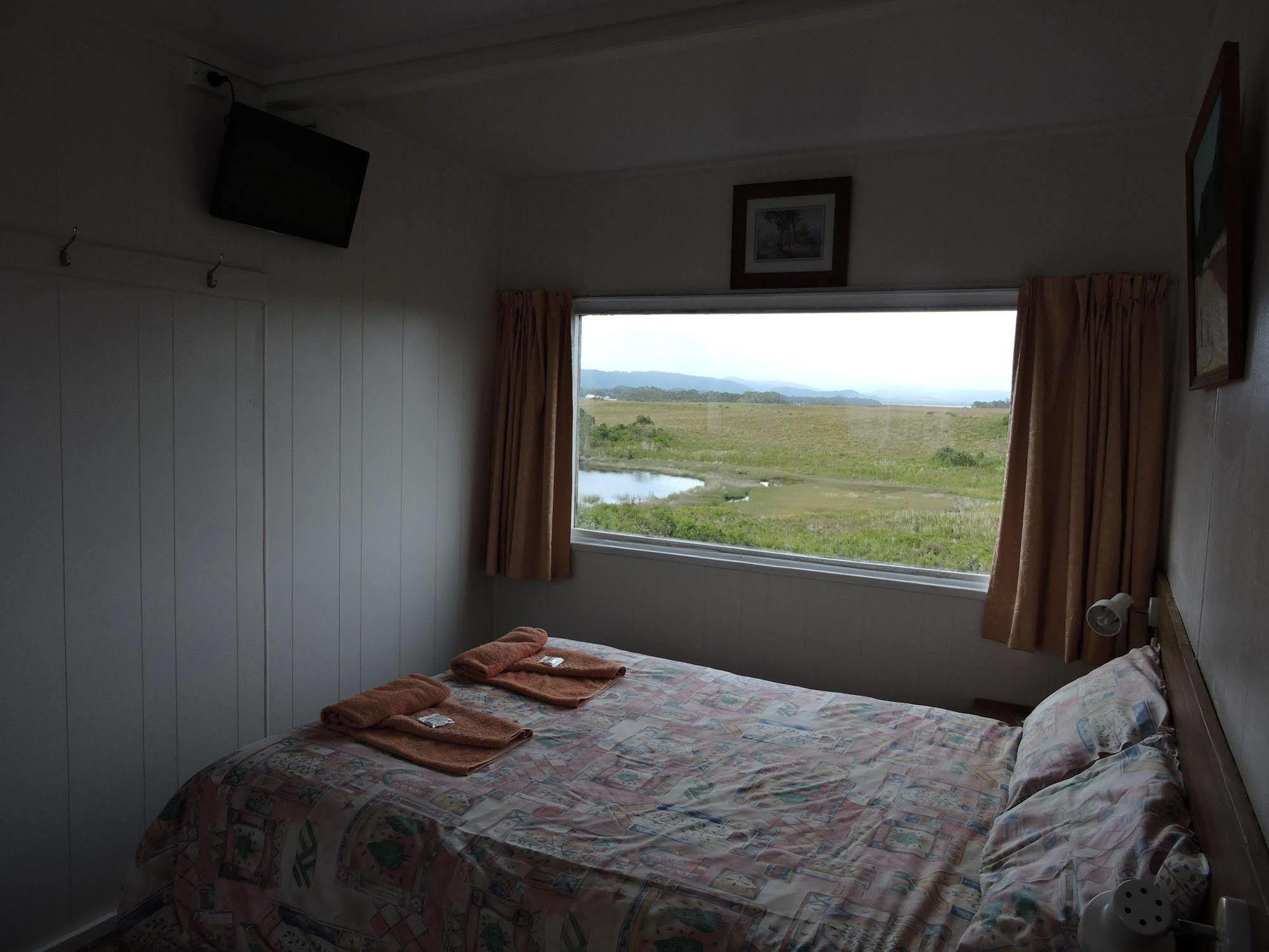 Strahan Wilderness Lodge Kültér fotó