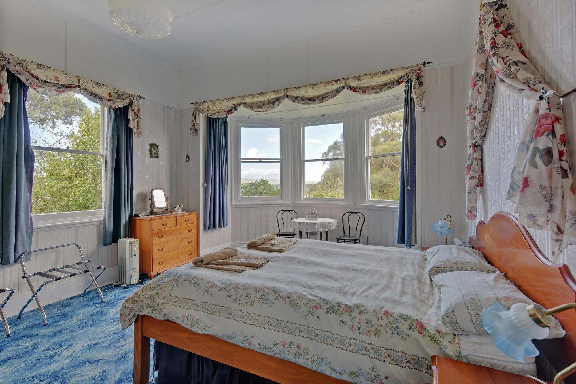 Strahan Wilderness Lodge Kültér fotó